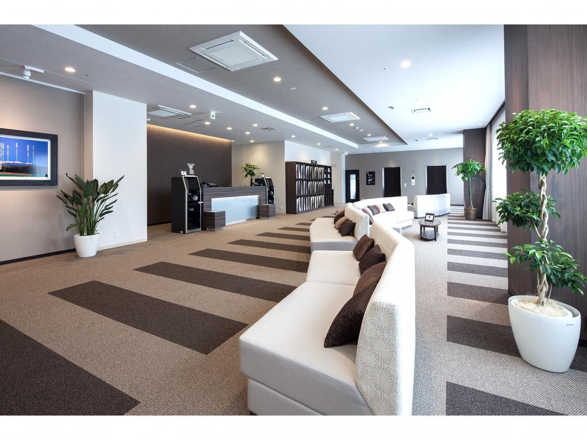 Y's Ekimae Hotel