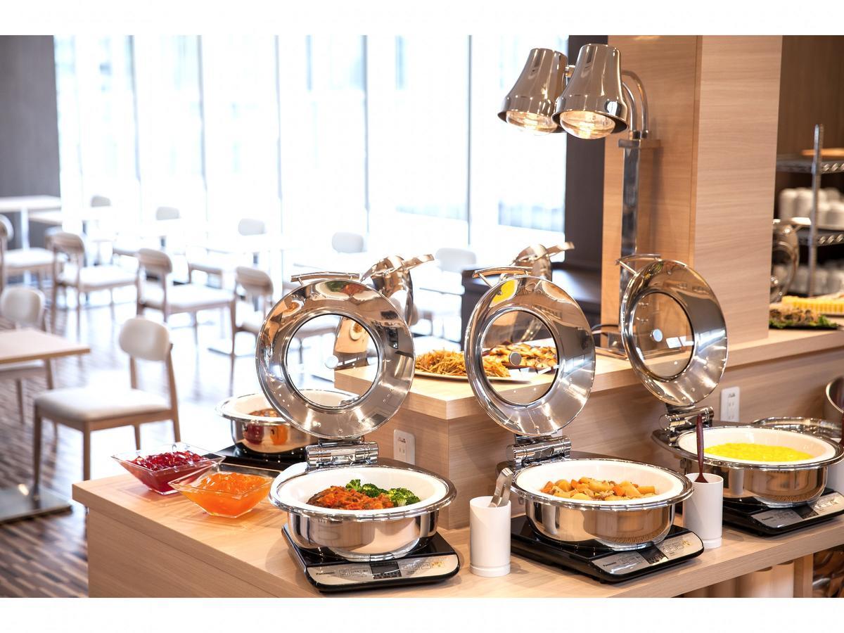 Y's Ekimae Hotel